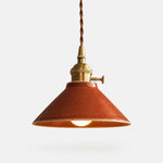Bild in die Galerieansicht laden, Complete russet glazed ceramic pendant light with antique brass-finished hardware