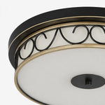 Cargar imagen en el visor de la Galería, Close-up of black rim and decorative scrollwork band