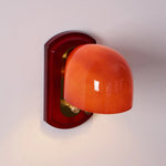 Afbeelding laden in galerijweergave, Livessa Moderne Wandlamp – Sculpturale Glazen Kap Wandlamp voor Slaapkamer of Woonkamer