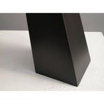 Bild in die Galerieansicht laden, Jett Obelisk Tischlampe