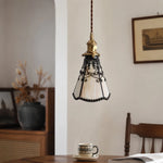 Cargar imagen en el visor de la Galería, light yellow pendant dining scene