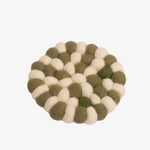 Załaduj obraz do przeglądarki galerii, Olive ivory handmade felt ball coaster