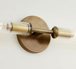 Afbeelding laden in galerijweergave, Bravira geribbelde glazen wandlamp - buis metalen lamp in klassieke afwerkingen