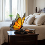 Afbeelding laden in galerijweergave, TF Butterfly Tafellamp – Natuurgeïnspireerd glazen ontwerp perfect voor woonkamers of gangen