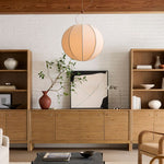 Afbeelding laden in galerijweergave, Alvian hanglamp - linnen kap met verstelbare hoogte voor gezellige eetkamer