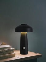 Carica l'immagine nella visualizzazione Galleria, Lampada da tavolo Leon Mushroom (batteria integrata)