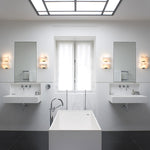 Bild in die Galerieansicht laden, Alabaster Treppenhaus-Wandleuchte