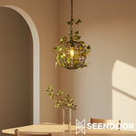 Afbeelding laden in galerijweergave, Verdeleia gelaagde hanglamp met plantenaccent – moderne hanglamp voor interieur van woningen