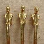 Załaduj obraz do przeglądarki galerii, Złote Mosiężne Uchwyty do Szafek Thinker – Metalowe Uchwyty do Szuflad i Gałki do Toaletki