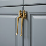 Załaduj obraz do przeglądarki galerii, Złote Mosiężne Uchwyty do Szafek Thinker – Metalowe Uchwyty do Szuflad i Gałki do Toaletki