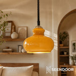 Bild in die Galerieansicht laden, Lunea Retro Creme-Glas-Pendelleuchte – Nordische Vintage-Hängeleuchte für Schlafzimmer und Esszimmer