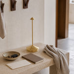 Charger l'image dans la visionneuse de la galerie, Lampe de table sans fil rechargeable Glimma Design moderne Éclairage LED tactile pour décoration intérieure N39