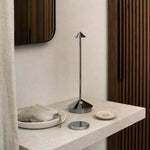 Charger l'image dans la visionneuse de la galerie, Lampe de table sans fil rechargeable Glimma Design moderne Éclairage LED tactile pour décoration intérieure N39