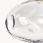 Afbeelding laden in galerijweergave, Glissora Reflecterende Glazen Semi-Opbouw Plafondlamp – Sculpturaal Ontwerp, Veelzijdige Afwerking voor Gangen & Eetkamer