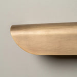 Carica immagine nel visualizzatore della Galleria, Applique da parete moderna in metallo Hidra – Applique minimalista a luce diretta verso il basso per case moderne