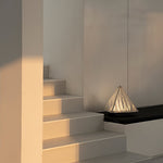 Bild in die Galerieansicht laden, Fragment Tischlampe