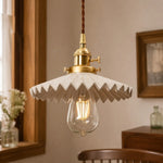 Cargar imagen en el visor de la Galería, pleated ceramic pendant light 08