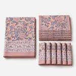 Załaduj obraz do przeglądarki galerii, Folded rose mauve paisley floral cotton linen tablecloth set