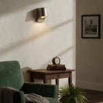 Afbeelding laden in galerijweergave, Rivathis Minimalistische Metalen Tin Wandlantaarn — Stijlvolle Verlichtingsarmatuur voor Portiek, Ideaal voor Entree of Tuin