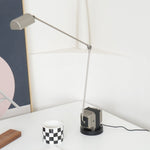 Bild in die Galerieansicht laden, Daphine Tischlampe