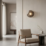 Afbeelding laden in galerijweergave, Lunacrest Gebogen Nebula Geïnspireerde Wandlamp – Artistieke Glazen Verlichting voor Hal