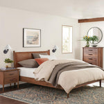 Afbeelding laden in galerijweergave, Diora Wandlamp - Moderne Messingarmatuur met Elegante Kap