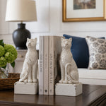 Afbeelding laden in galerijweergave, Leopard bookends styled with books