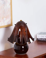 Carica immagine nel visualizzatore della Galleria, Lampada da tavolo decorativa Bellina - Forma scultorea a fiore di campana