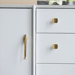 Afbeelding laden in galerijweergave, Gouden messing denker kastgrepen – metalen ladegrepen & kaptafelknoppen