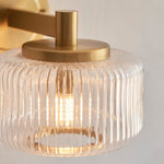 Afbeelding laden in galerijweergave, Canovus geribbelde glazen kap wandlamp - elegante messing wandlamp voor woonkamerverlichting