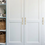 Afbeelding laden in galerijweergave, Scandinavian Brass Cabinet Pulls 3-3/4"cc With High-Quality Metallic For Decorative Appeal-Seendoor