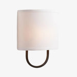 Bild in die Galerieansicht laden, Nolvara Elegante Wandleuchte mit weichem Schirm und Metallarm