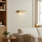 Carica immagine nel visualizzatore della Galleria, Applique da parete moderna in metallo Hidra – Applique minimalista a luce diretta verso il basso per case moderne