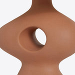 Afbeelding laden in galerijweergave, Pryssa keramische tafellamp met ivoorkleurige linnen kap - artistieke verlichting voor woonkamer of slaapkamer