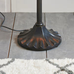 Afbeelding laden in galerijweergave, TF Jamelia Vloerlamp met Glas-in-Lood - Mozaïeklampenkap in Edelsteenkleuren Decoratieve Vloerlamp Metalen Kolomafwerking Ideaal voor Leeshoek