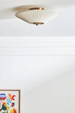 Afbeelding laden in galerijweergave, Elumina Silk Semi-Flush Mount - Moderne stoffen plafondlamp