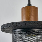 Cargar imagen en el visor de la Galería, Close detail of the wood cap and black mesh shade connection