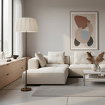 Załaduj obraz do przeglądarki galerii, Vellaro mosiężna lampa podłogowa z abażurem z tkaniny – nowoczesne oświetlenie stojące do salonu lub sypialni