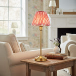 Afbeelding laden in galerijweergave, Bronzuno Geweven Stoffen Tafellamp - Messing of Brons Afwerking Modern-Bohemien Bedlampje & Verlichting voor Woonruimte