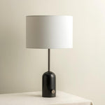 Bild in die Galerieansicht laden, Penn Tischlampe