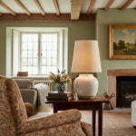 Afbeelding laden in galerijweergave, Ceruna moderne keramische bedlamp met linnen stoffen kap – elegante verlichting voor slaapkamer en woonkamer