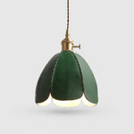 Cargar imagen en el visor de la Galería, Single green leather pendant