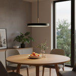 Bild in die Galerieansicht laden, Astris Geometrische Pendelleuchte – Moderne Metall-Hängeleuchte für Kücheninsel