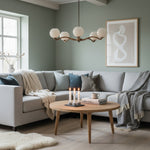 Carica immagine nel visualizzatore della Galleria, Lampadario Contemporaneo Shella a Cinque Sfere – Lampada a Sospensione in Legno, Metallo e Vetro per Camera da Letto o Sala da Pranzo