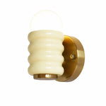 Cargar imagen en el visor de la Galería, Main cream ribbed wall sconce