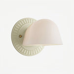 Afbeelding laden in galerijweergave, Fiea Geprofileerde Wandlamp – Art Deco Geïnspireerd Ontwerp met Zacht Sfeerverlichting voor Badkamer of Slaapkamer