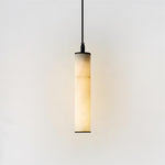 Bild in die Galerieansicht laden, Calder Alabaster Rohr-Pendelleuchte