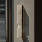 Bild in die Galerieansicht laden, Rechteckige Alabaster-Wandleuchte