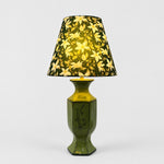 Load image into Gallery viewer, Vintage groene keramische tafellamp met botanische lampenkap