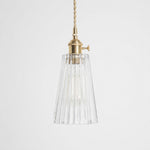 Charger l'image dans la visionneuse de la galerie, Style G textured glass shade with antique brass E27 socket, front view